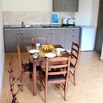 玛丽亚奇迪利公寓式酒店 公寓式酒店 圣纳帕