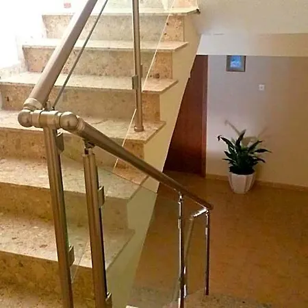 מלון דירות Maria Zintili