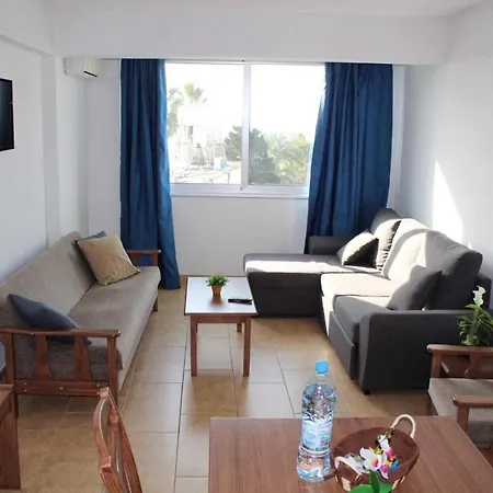 Maria Zintili Hotel de apartamente 4*