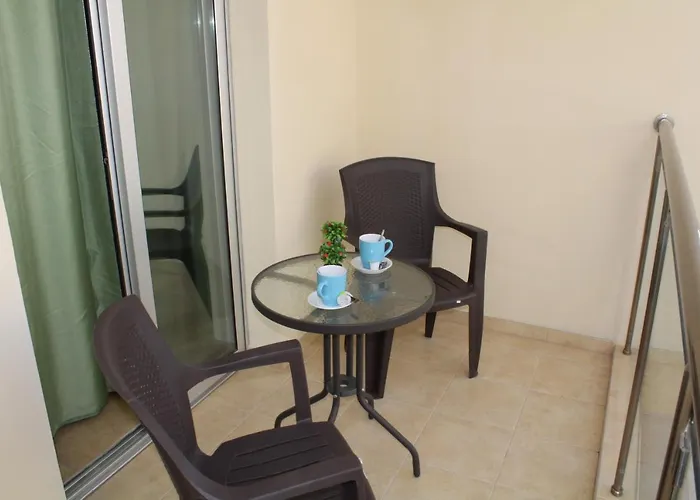 Aparthotel Maria Zintili 4*